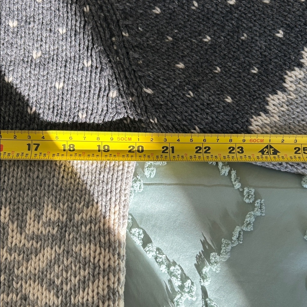 Eddie Bauer Charcoal and Cream Knit Cardigan - Picture 5 of 8